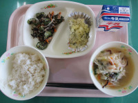 R8.5月11日給食