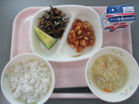 R8.6月25日給食